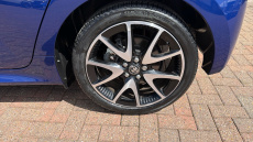 Toyota Yaris 1.5 Hybrid Dynamic 5dr CVT Hybrid Hatchback